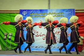 جشنواره فرهنگ و اقوام ایران - رشت  <img src="/images/picture_icon.gif" width="16" height="13" border="0" align="top">