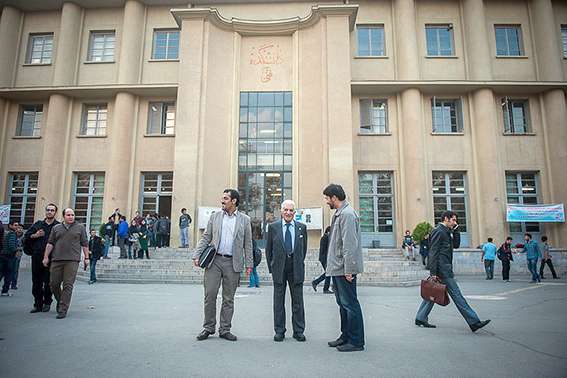 پروفسور رضا در سفر یک ماه‌اش به ایران در ۲۰ برنامه رسمی شرکت کرد، که اولین برنامه رسمی او تحویل گرفتن دفتر کارش در دانشگاه تهران بود