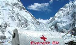 کوهنورد ایرانی به کمپ اصلی اورست رسید