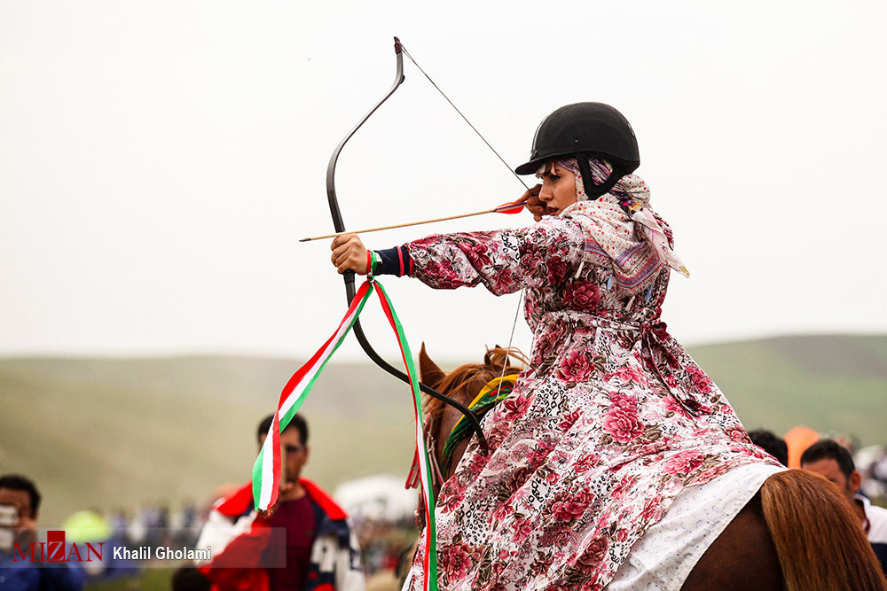 سوارکاری زنان ایرانی در یک جشنواره  <img src="/images/picture_icon.gif" width="16" height="13" border="0" align="top">