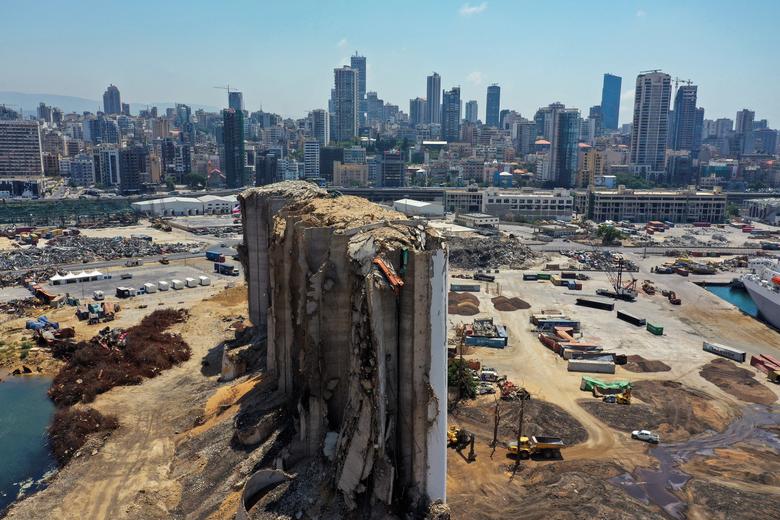 بندر بیروت یکسال پس از انفجار مرگبار