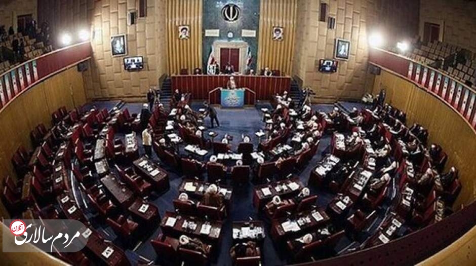 مجلس خبرگان همچنان منطقه ممنوعه زنان است