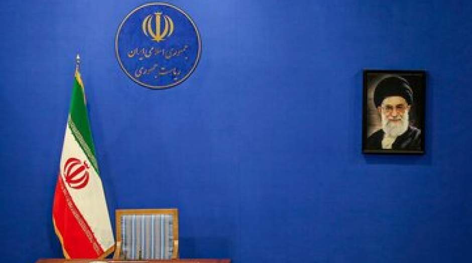 رقابت احمدی نژاد و محسن رضایی در کاندیداتوری
