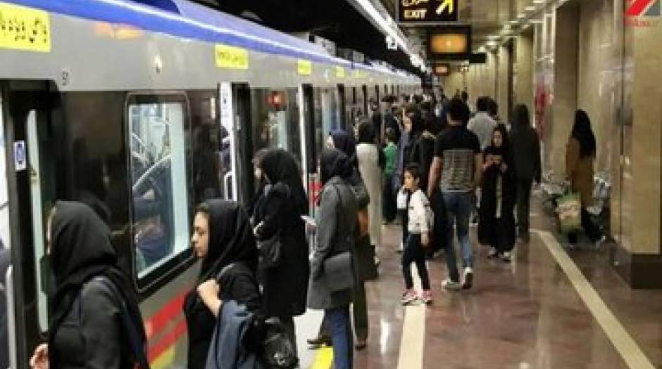 واکنش پلیس به «گشت رجیستری تلفن همراه در مترو»