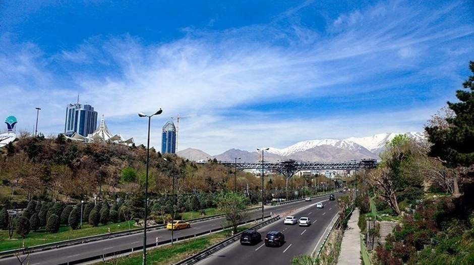 باران و باد هوای تهران را مطلوب کرد