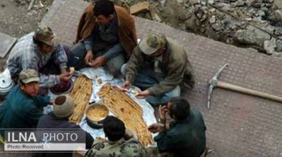 «انقباض» برای کارگران و مردم